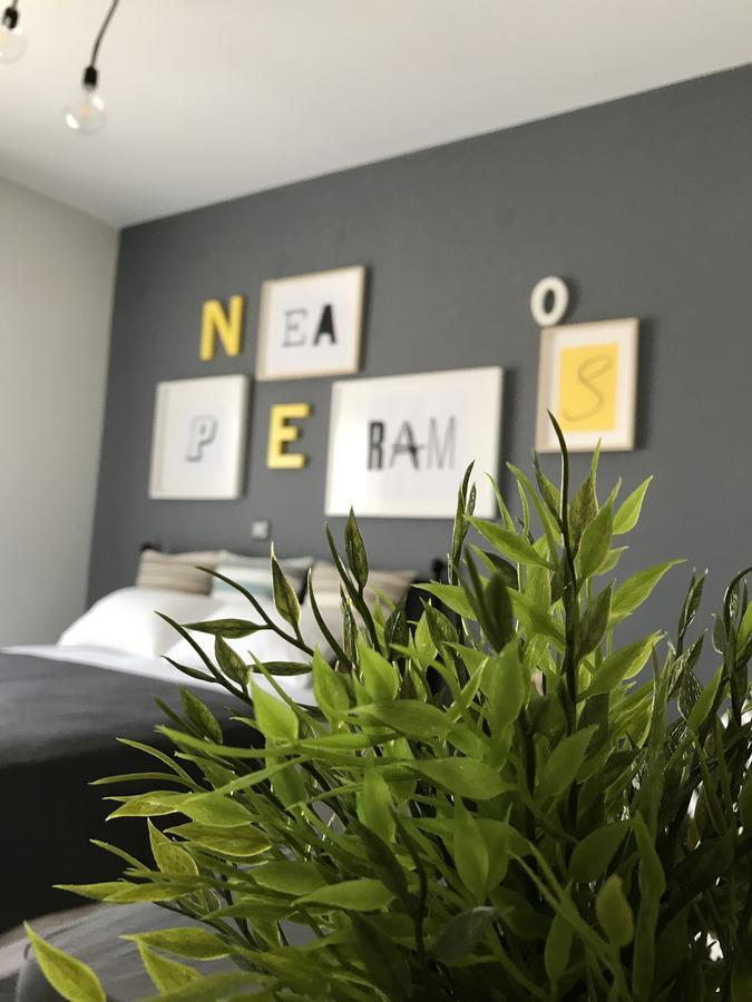 48 Downtown Lofts Apartment Néa Péramos Bagian luar foto